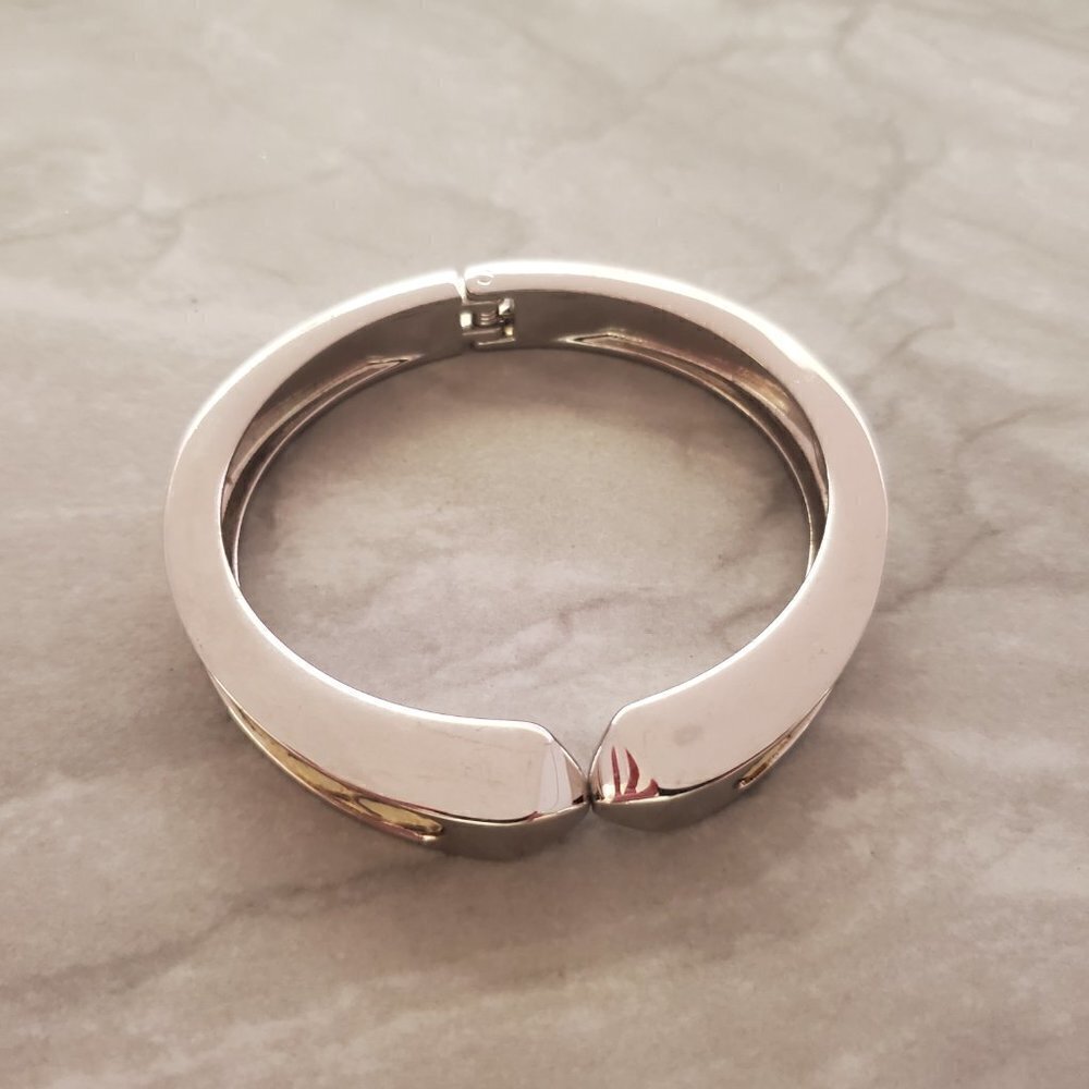 ✨ Stella and Dot Snakeskin Emerson Hinged Bangle ✨ - Picture 9 of 11